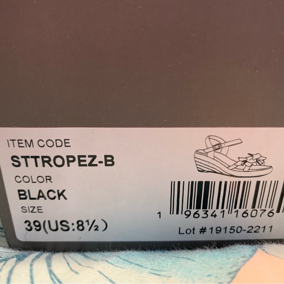 Spring Step wedge, Size EU 39, US 8 1/2.
worn only once - Picture 6 of 6